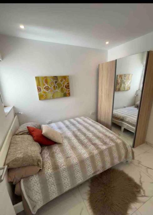 2 Bedroom Apartment In Msida, Malta Exterior photo